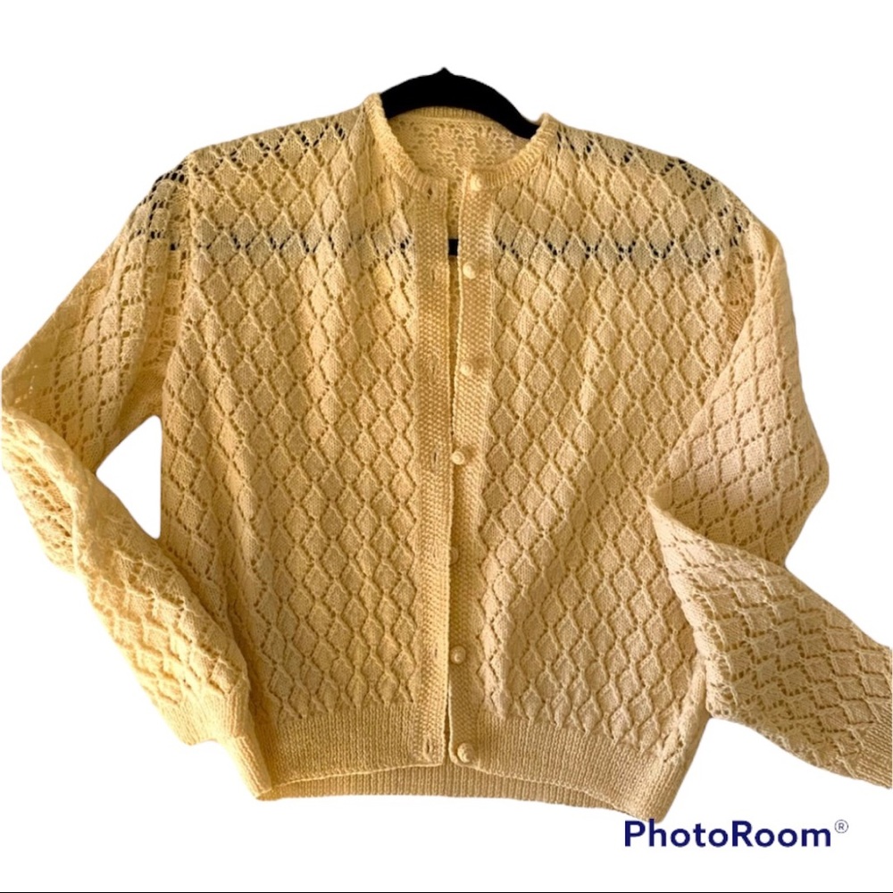 Adorable! Crochet Vintage Sweater